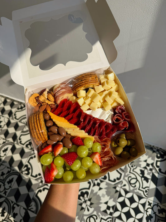 Narcisa box 4 personas